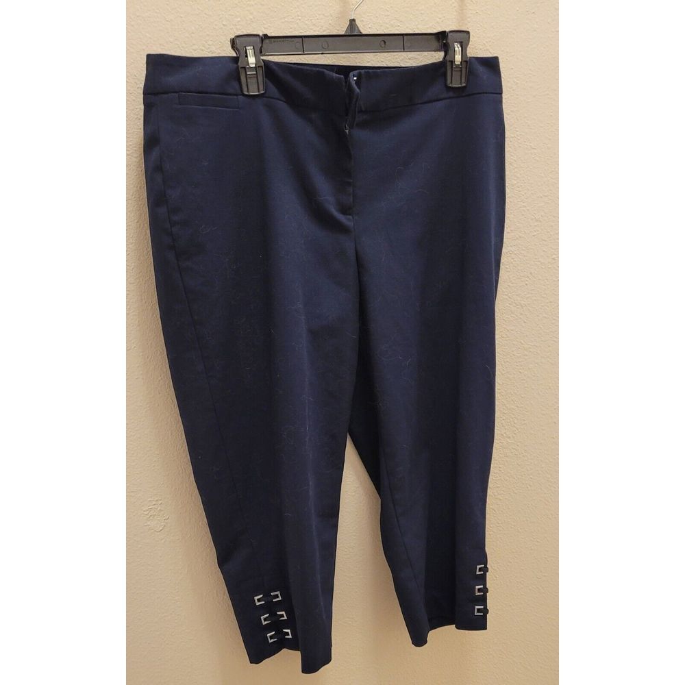 RAFAELLA CURVY NWT 14  Navy Blue Womens Crop Pants Silver Accent Pieces On Leg - Picture 2 of 5